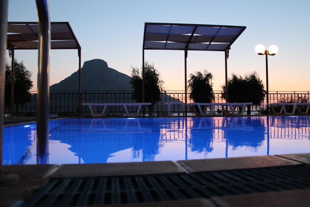 Hotel Philoxenia Massouri Extérieur photo