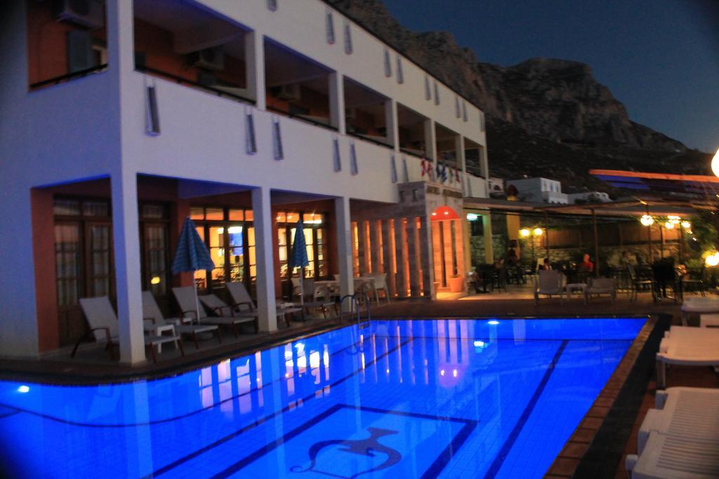 Hotel Philoxenia Massouri Extérieur photo