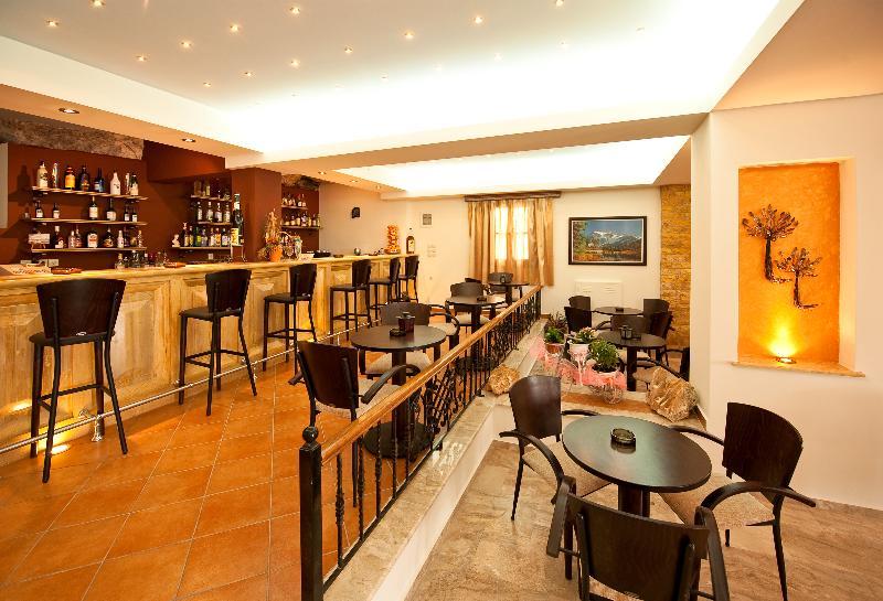Hotel Philoxenia Massouri Extérieur photo