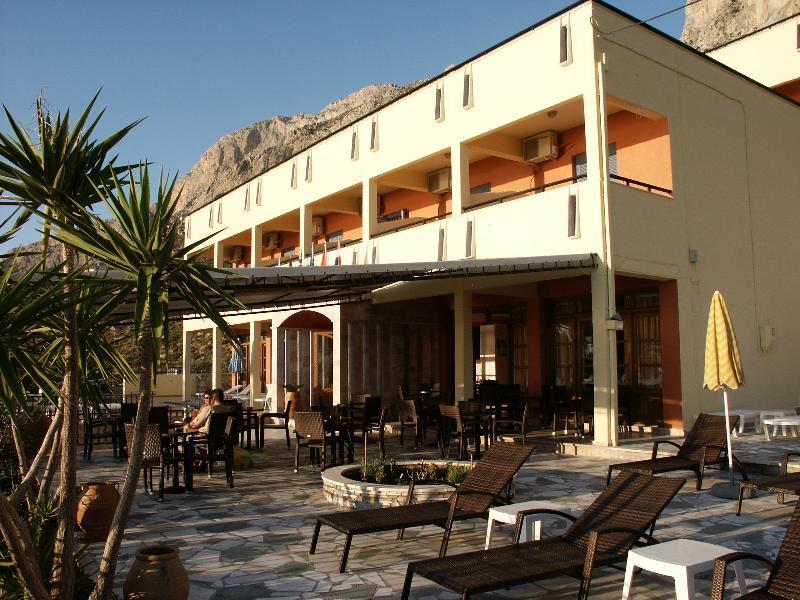 Hotel Philoxenia Massouri Extérieur photo
